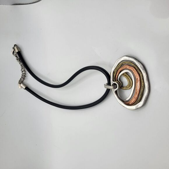 Multicolor Layered Pendant Necklace - Picture 2 of 8